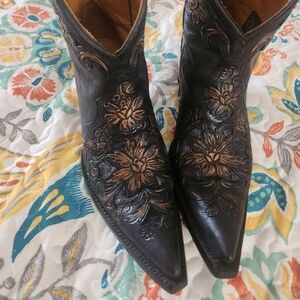 Old Gringo Aster Booties 7.5 B